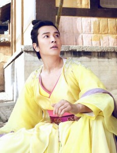 武神赵子龙赵云刺杀董卓成功了吗？关键时刻救赵云的黑衣人是谁？