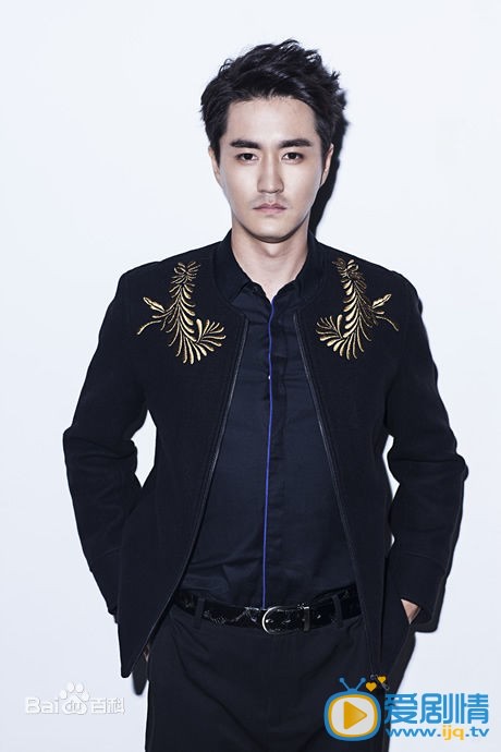 武神赵子龙诸葛亮扮演者杨玏写真生活照欣赏