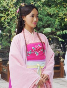 山海经之赤影传说明晚首播 蓝盈莹首次挑战“狠绝腹黑女”追爱张翰