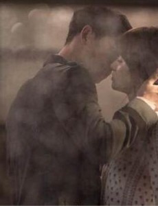 太阳的后裔宋慧乔宋仲基首次接吻网红剧照曝光