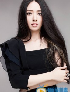 郭碧婷出柜是真的吗？郭碧婷的绯闻女友是谁？揭郭碧婷女友照片资料