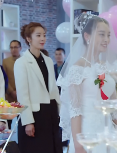 我是你的百搭 二娘喜欢小丽吗？二娘最后与小丽在一起了吗？