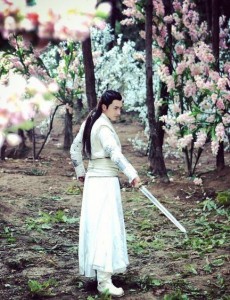 武神赵子龙将播 “萌宠”白狐特效不输“国际老公”狐狸尼克