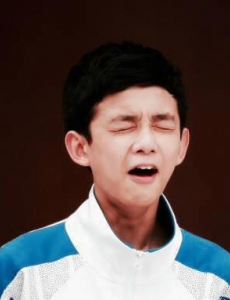 远得要命的爱情第9集预告吴磊满心委屈自称无父母 孟初夏泪流满面