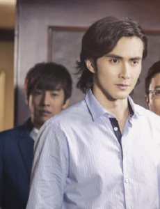 爱的阶梯张乐美被谁绑架了？张乐美死了吗？谁救了张乐美？