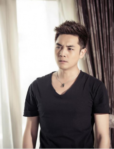 《爱的阶梯》霍政谚遭三连击 被虐“最惨背锅侠”