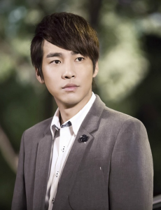 爱的阶梯第5集预告  楚振华路风合伙破坏君豪百货开业典礼