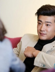 《拥抱星星的月亮》剧情升级：李岷城为爱伤神