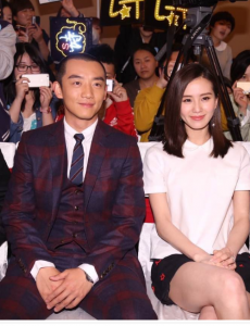 刘诗诗婚后首度亮相《那年青春我们正好》发布会 御范十足