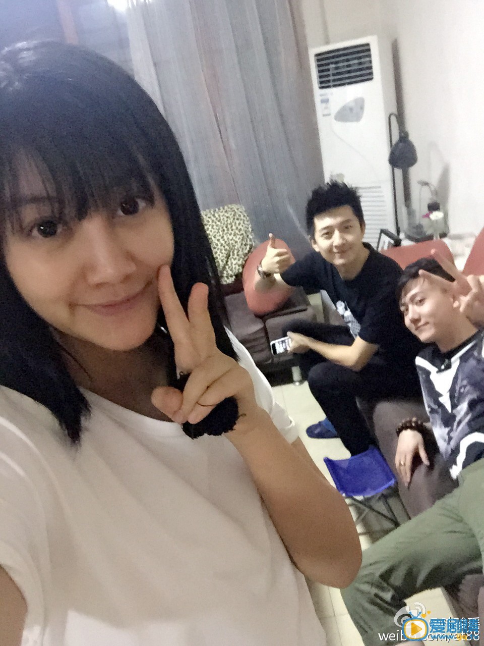 天伦江英丽扮演者陆纪依生活照欣赏