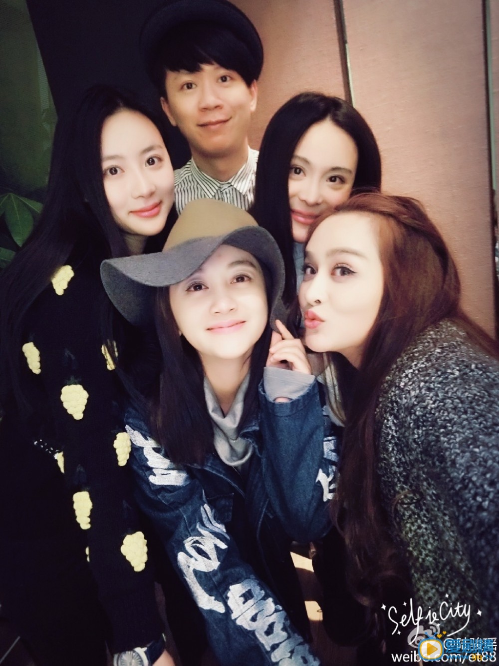 天伦江英丽扮演者陆纪依生活照欣赏