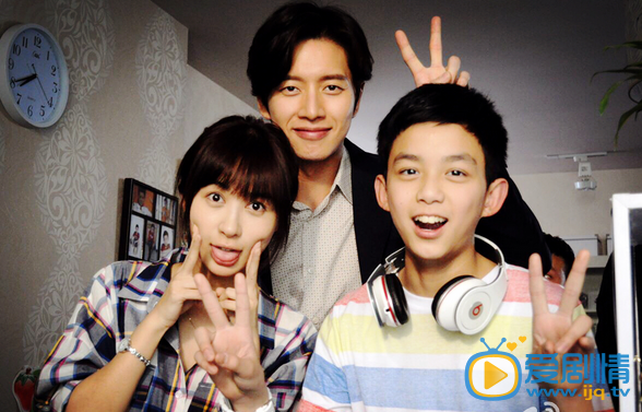 远得要命的爱情剧照