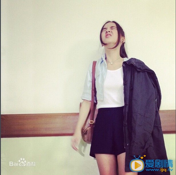 aom可爱的她
 aom高清写真_aom高清剧照